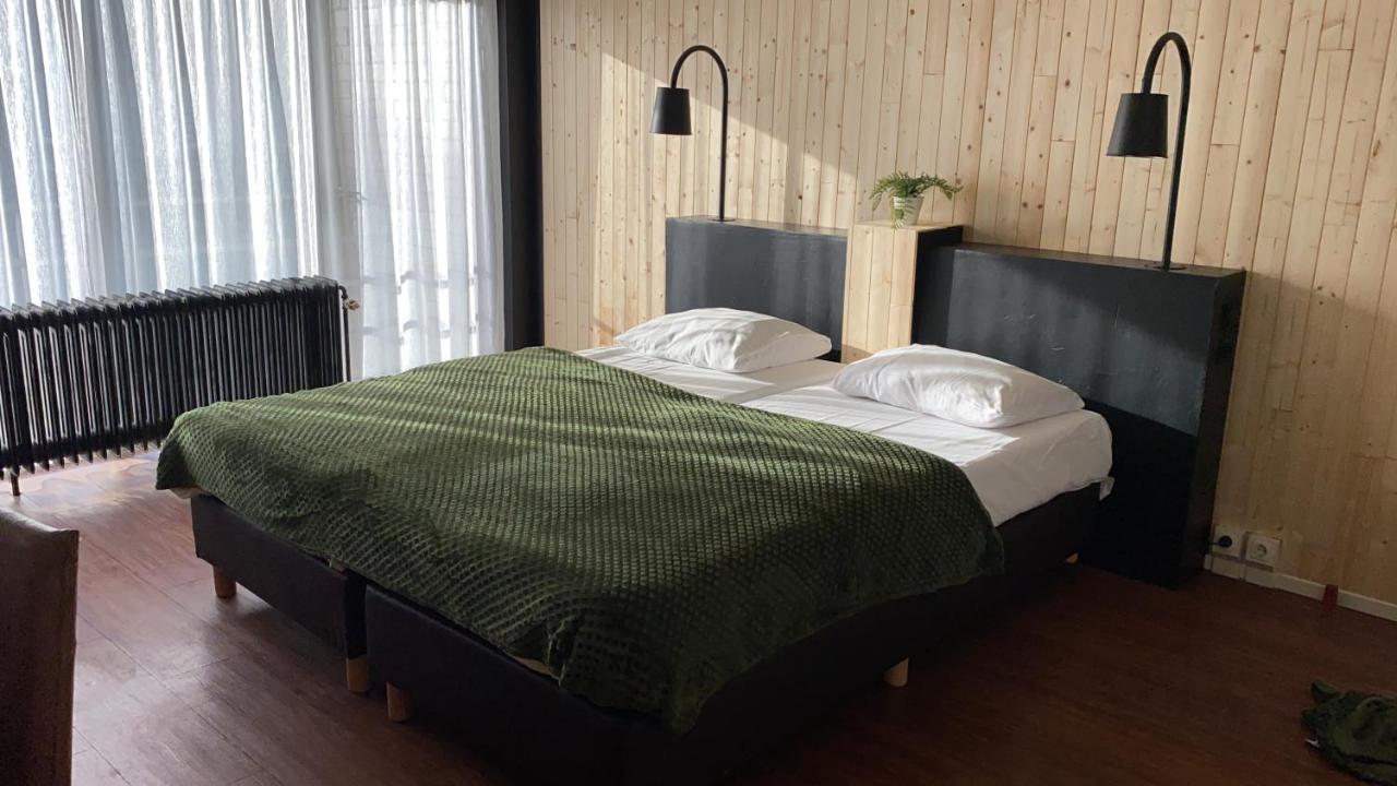 Anno Hotell Almere Exteriör bild