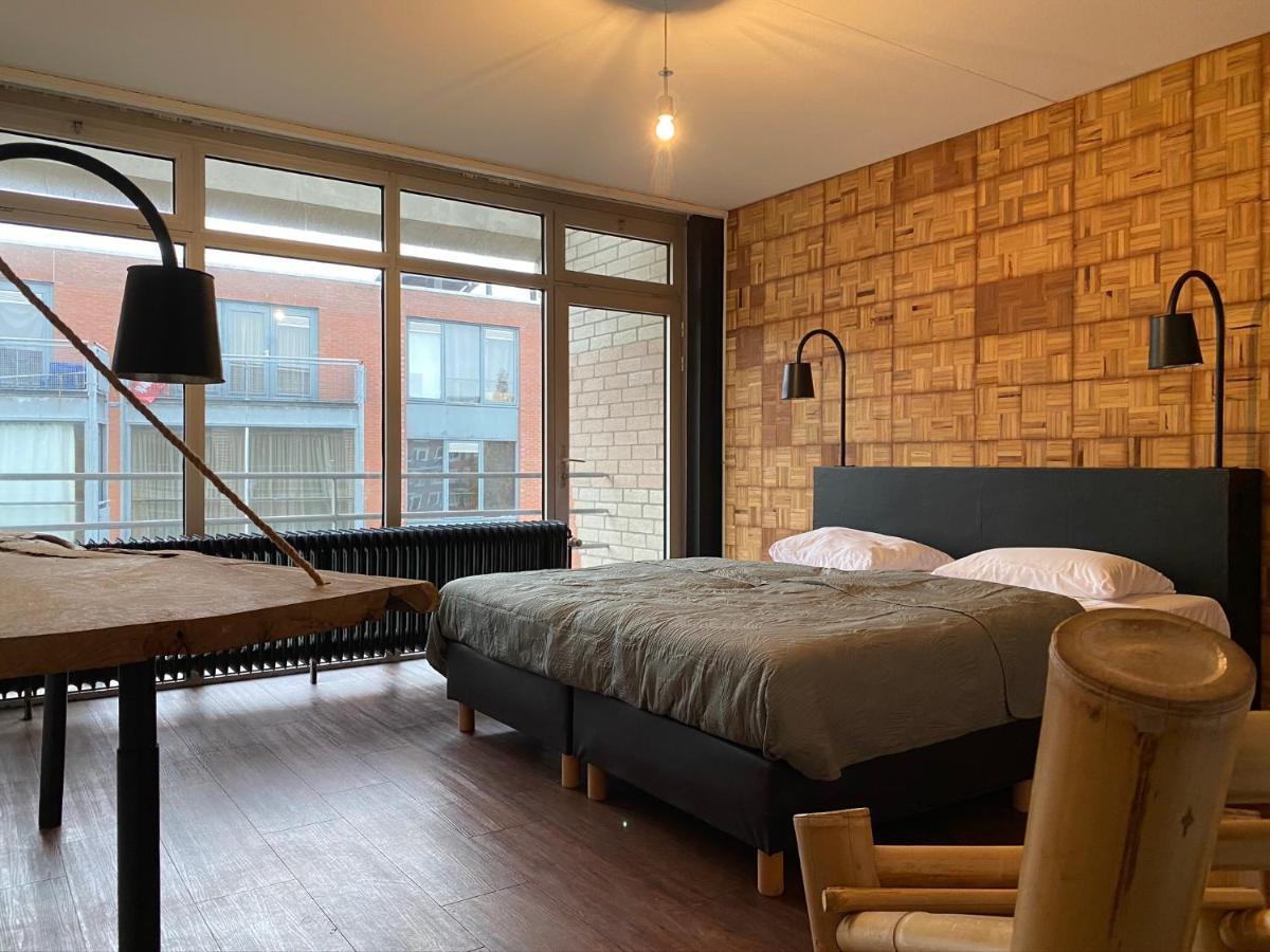 Anno Hotell Almere Exteriör bild